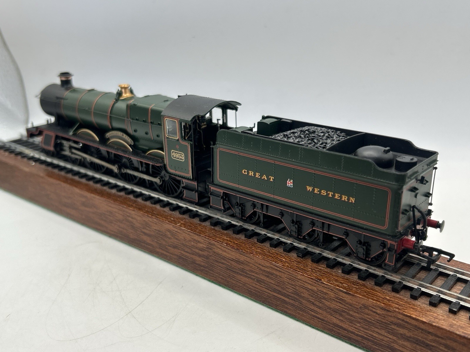 OO Bachmann 32-003Z GWR Hall Class 4-6-0 Locomotive ‘Pitchford Hall’ – EX BOXED