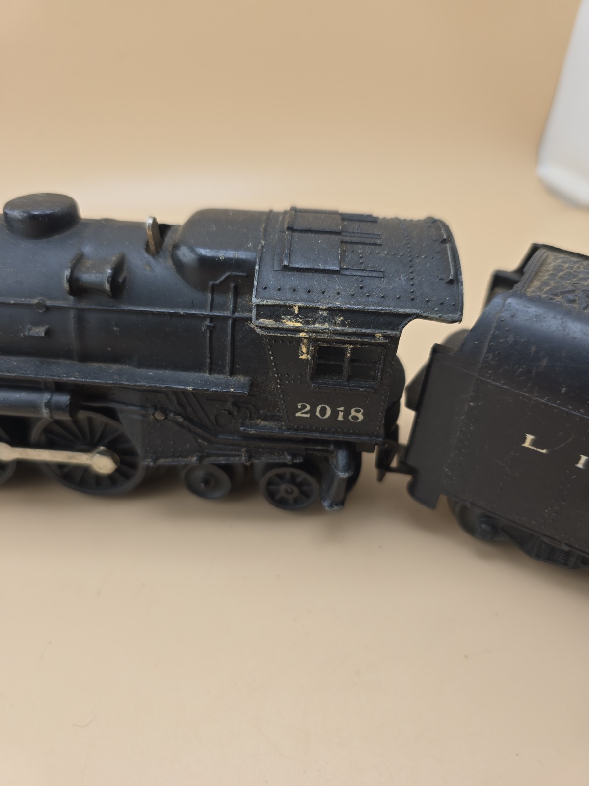 Vintage Lionel Locomotive #2018 Post War Die Cast UNTESTED