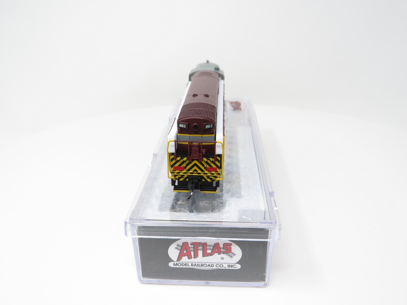 Atlas N 40005396 Canadian Pacific CP FM Trainmaster H24-66 Diesel Locomotive