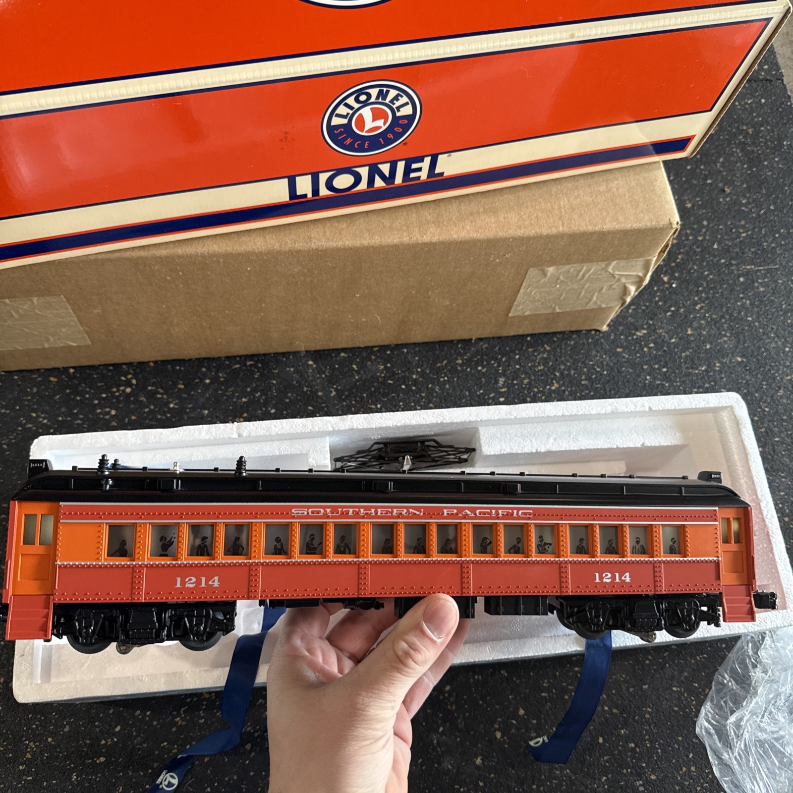 Lionel Trains 6- 18352 JC Penney Southern Pacific MU Commuter Car New