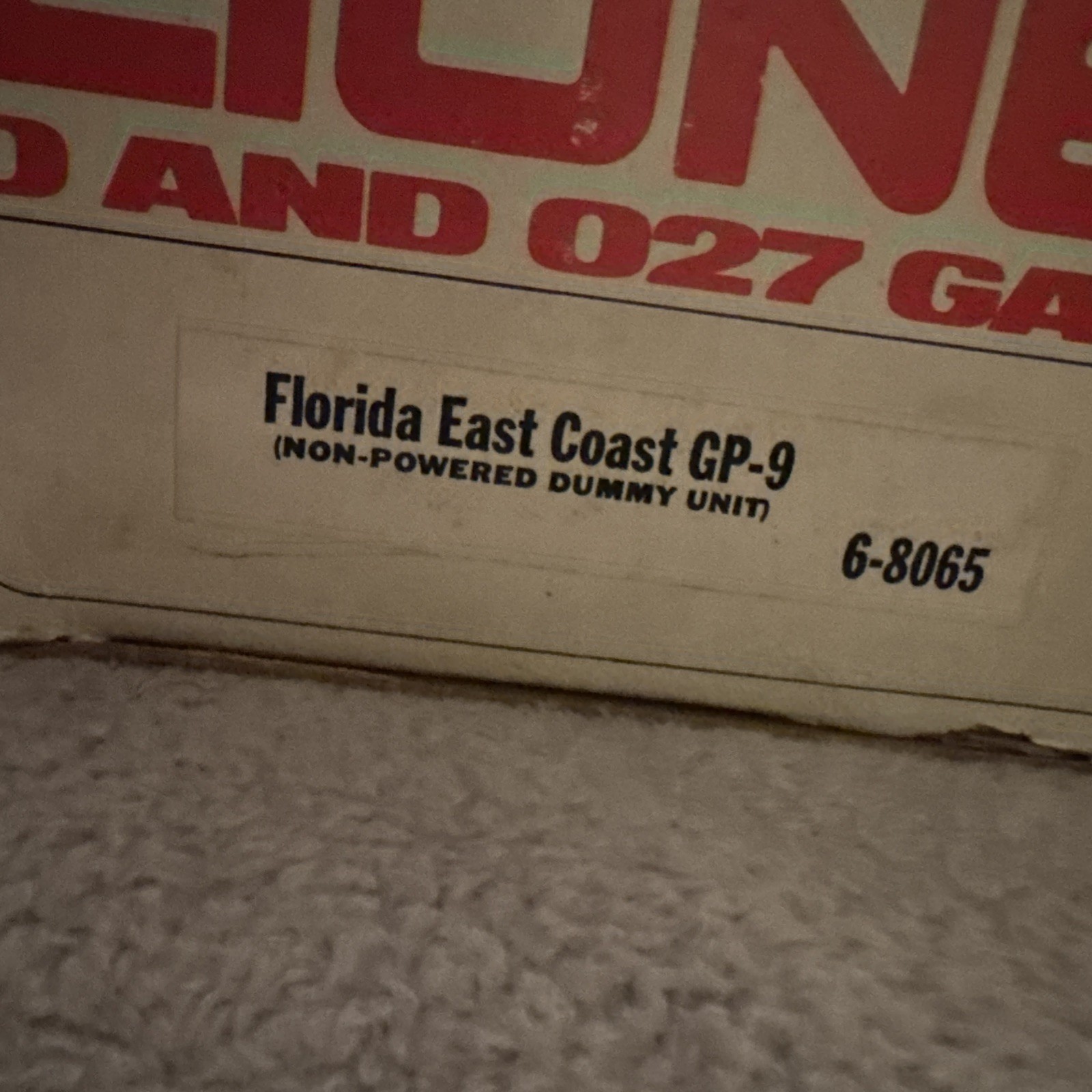 Lionel 6-8065 Florida East Coast GP-9 Diesel Locomotive Non-Powered EX/Box