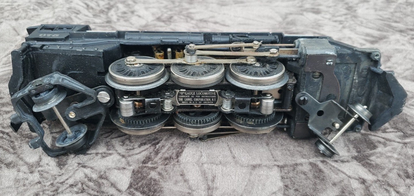 1940s LIONEL 675 STEAM LOCOMOTIVE