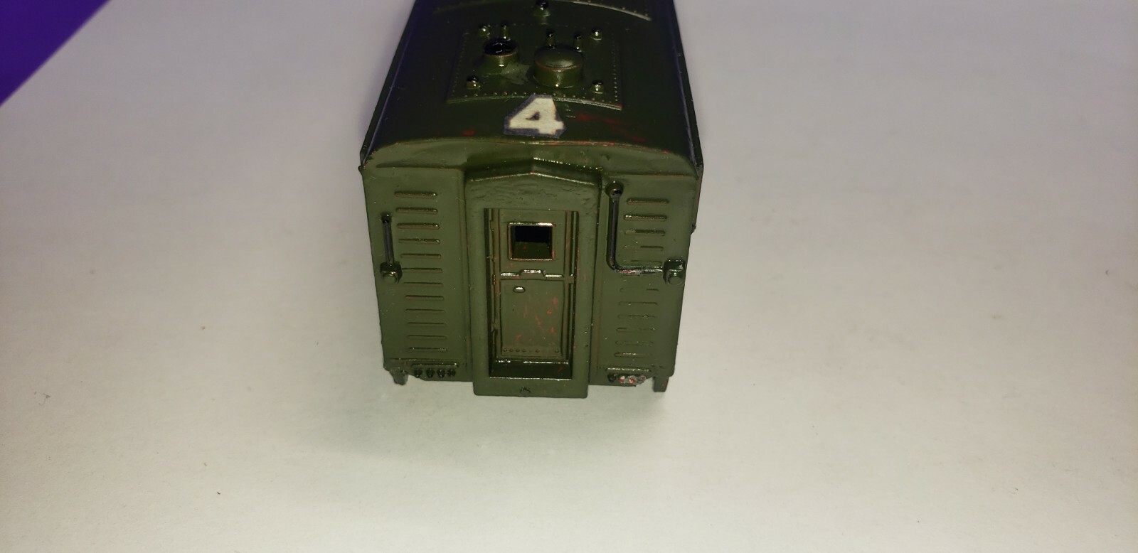 SHELL ONLY Life-Like HAND PAINTED Locomotive Ho Scale GOOD CONDITION F7A
