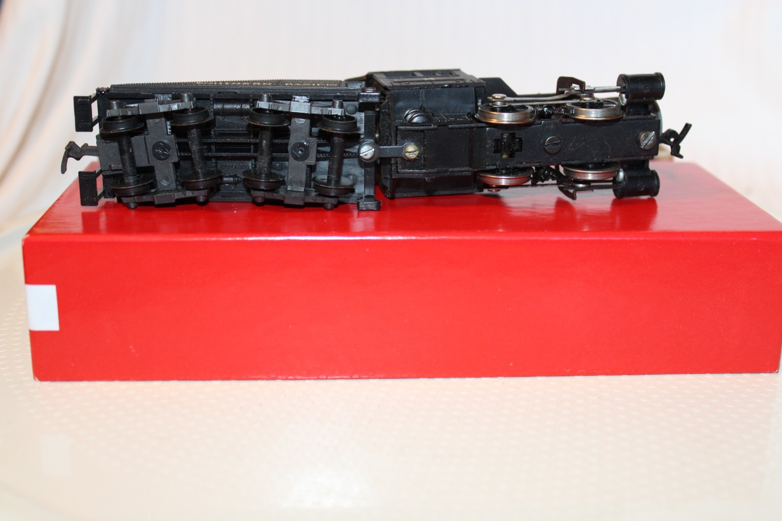 HO Scale AHM, 0-4-0 Steam Locomotive Southern Pacific RR, Black #14