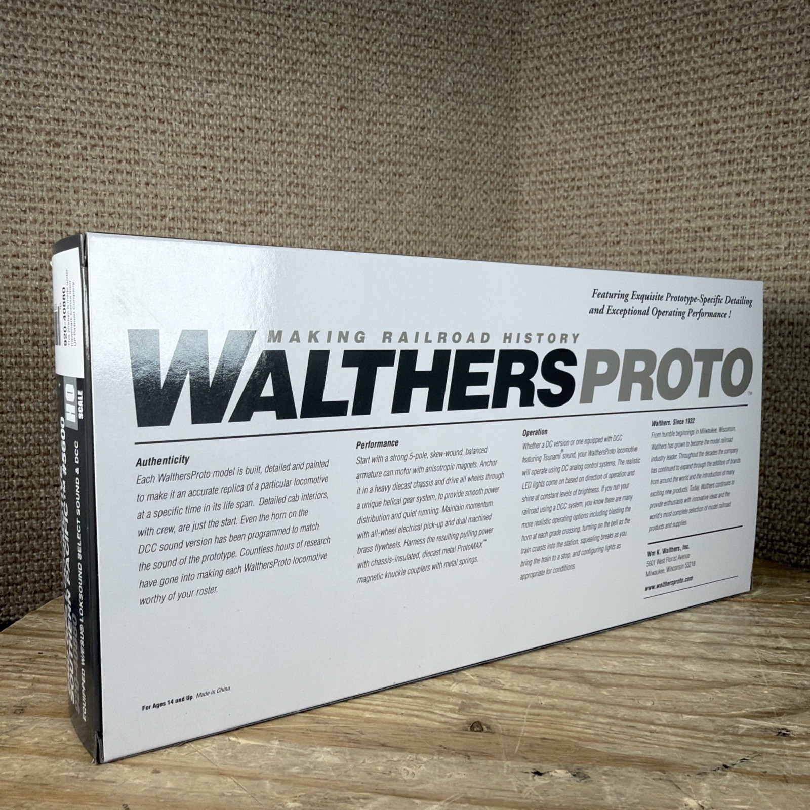 Walthers Proto EMD GP9 Locomotive Southern Pacific #5600 920-40880 HO w/ESU DCC