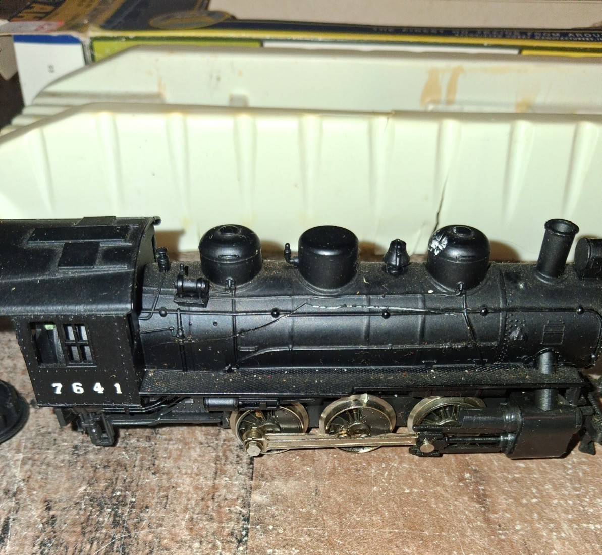 Vintage AHM 5141-B HO Penn Railroad 0-6-0 USRA Switcher 7641 w/Box Tested Read