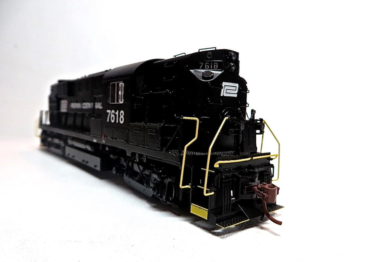 HO Rapido 31031 Penn Central ALCO RS-11 DC EX-PRR Cab 7618 Brand New