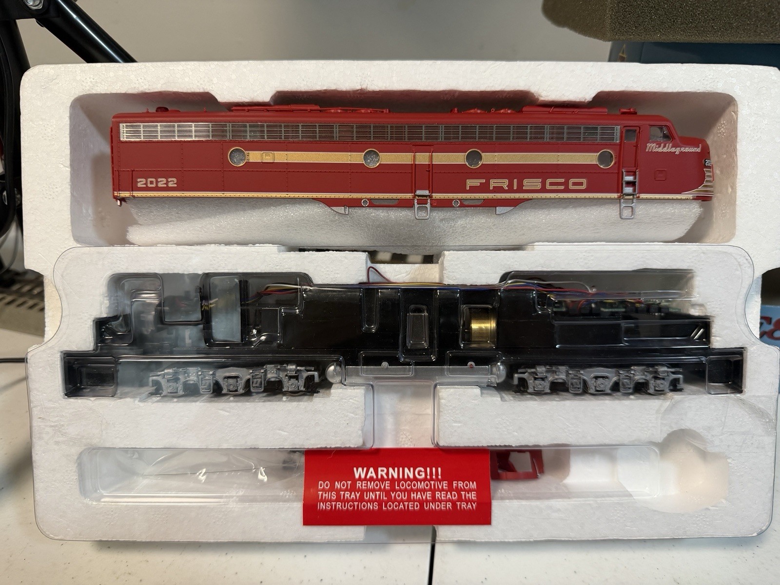 Proto 2000 Ho 1/87 Limited Editon Frisco E8/9 Diesel Locomotive #2022 LN/OB Rare