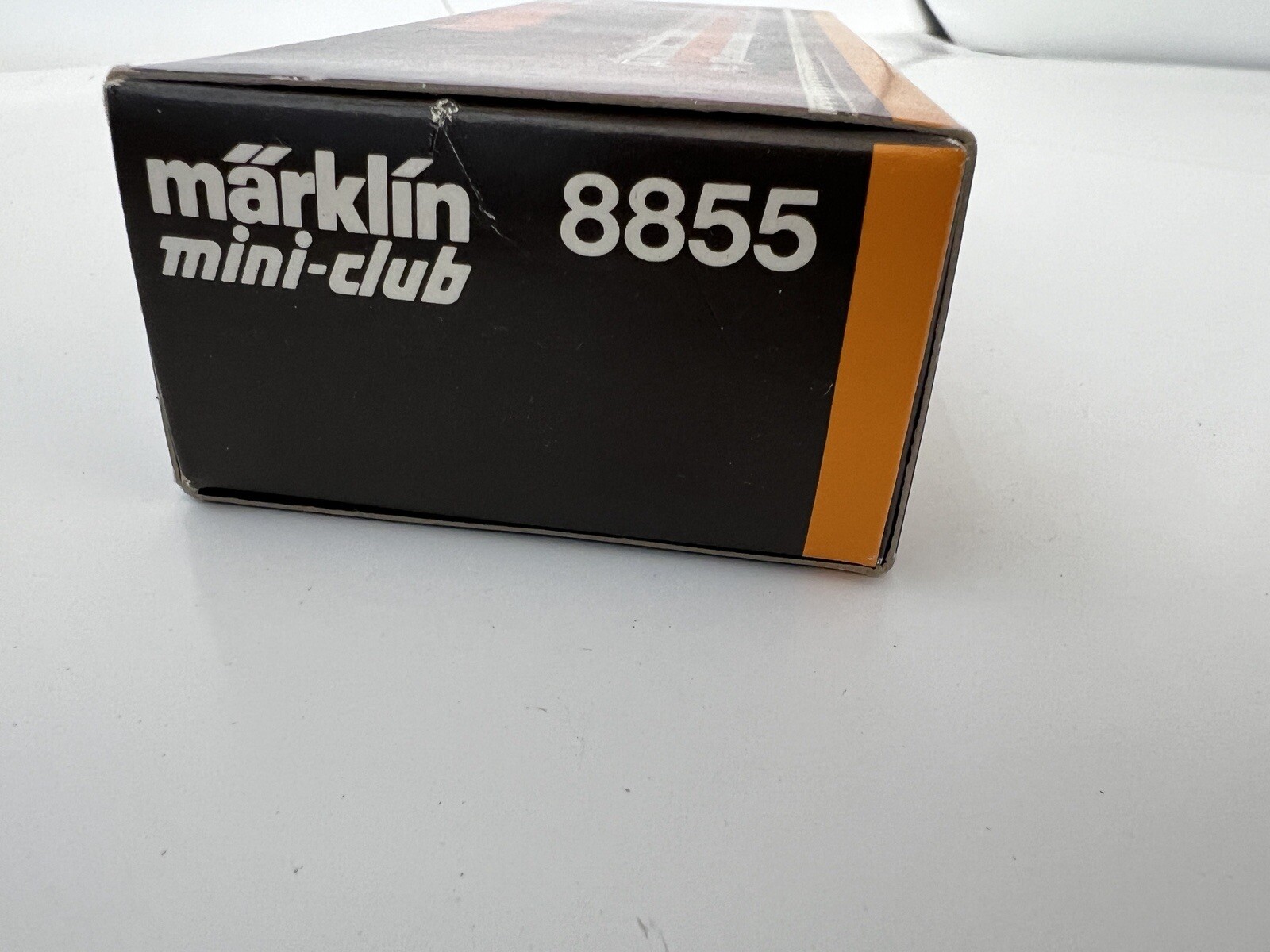 NEW Marklin mini-club Z Scale 8855 German Railway Airport Electric Locomotive!