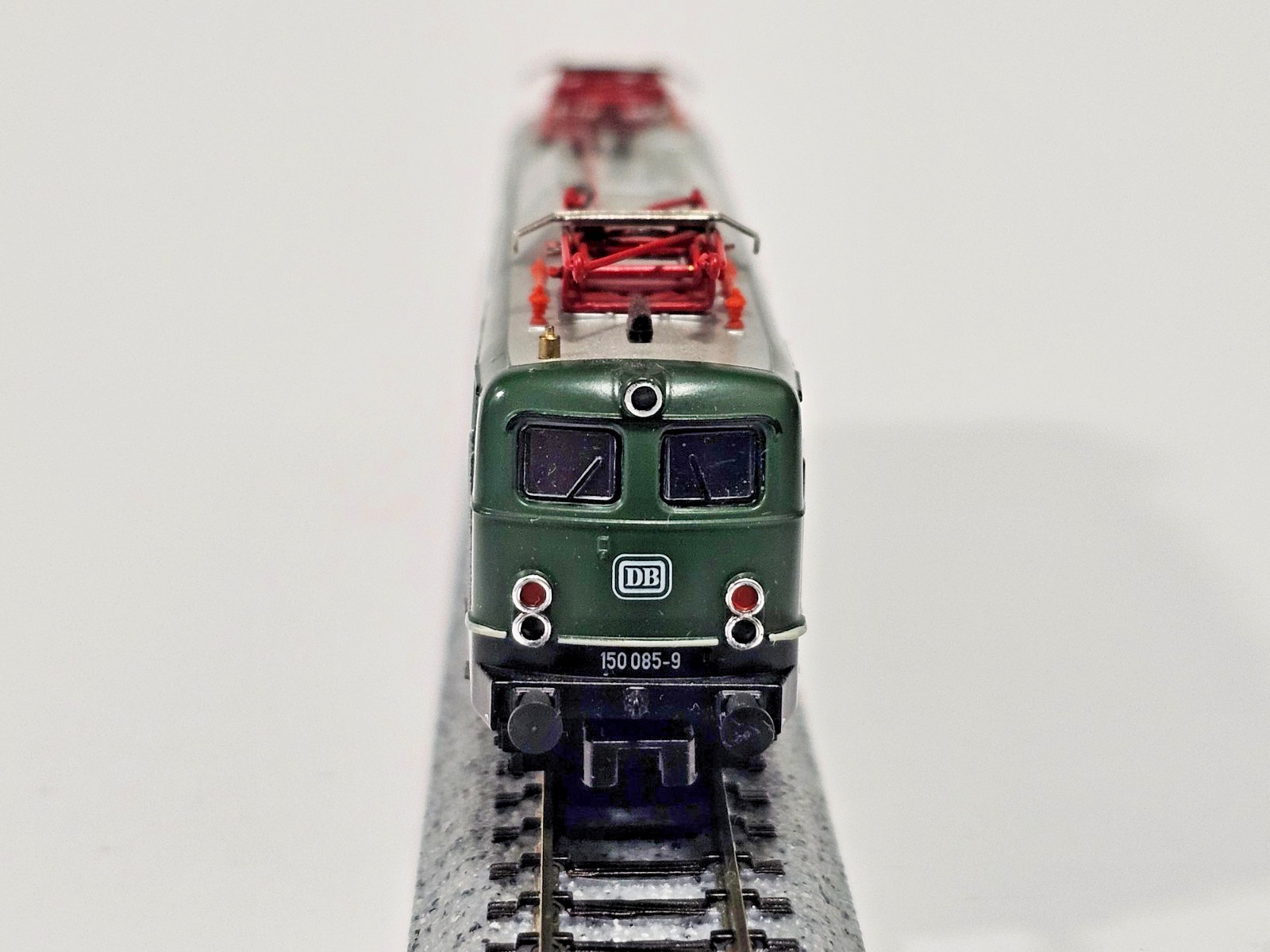 N SCALE ROCO #23400 HEAVY ELECTRIC LOCOMOTIVE CLASS 150 DB EPOCH IV AUSTRIA