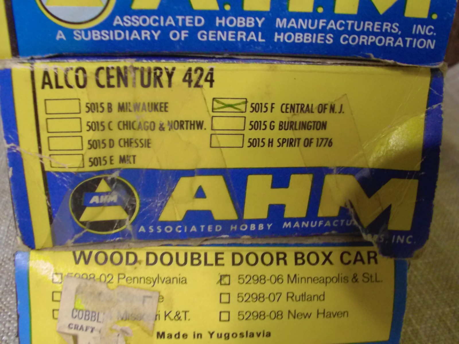 AHM ALCO Century 424 5015 F Central Of N.J. #1540 Diesel & 2 M-STL BOX CARS