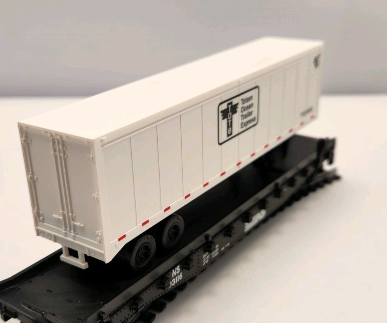 Walther’s Trainline RTR HO NFS 9316 FLAT CAR W/ TOTE TRAILER RAIL CAR NOS C3