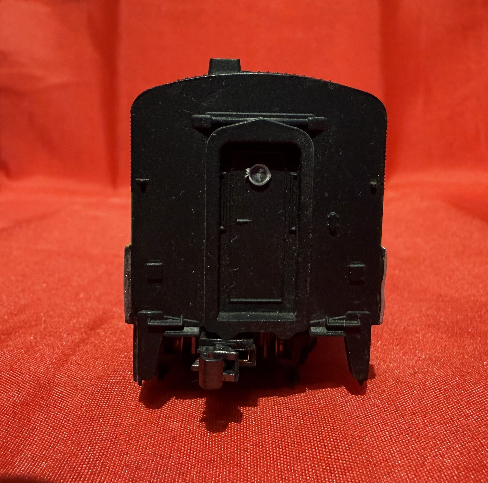 HO Athearn Southern Pacific 6010 Diesel Runs Great w/ Box Read