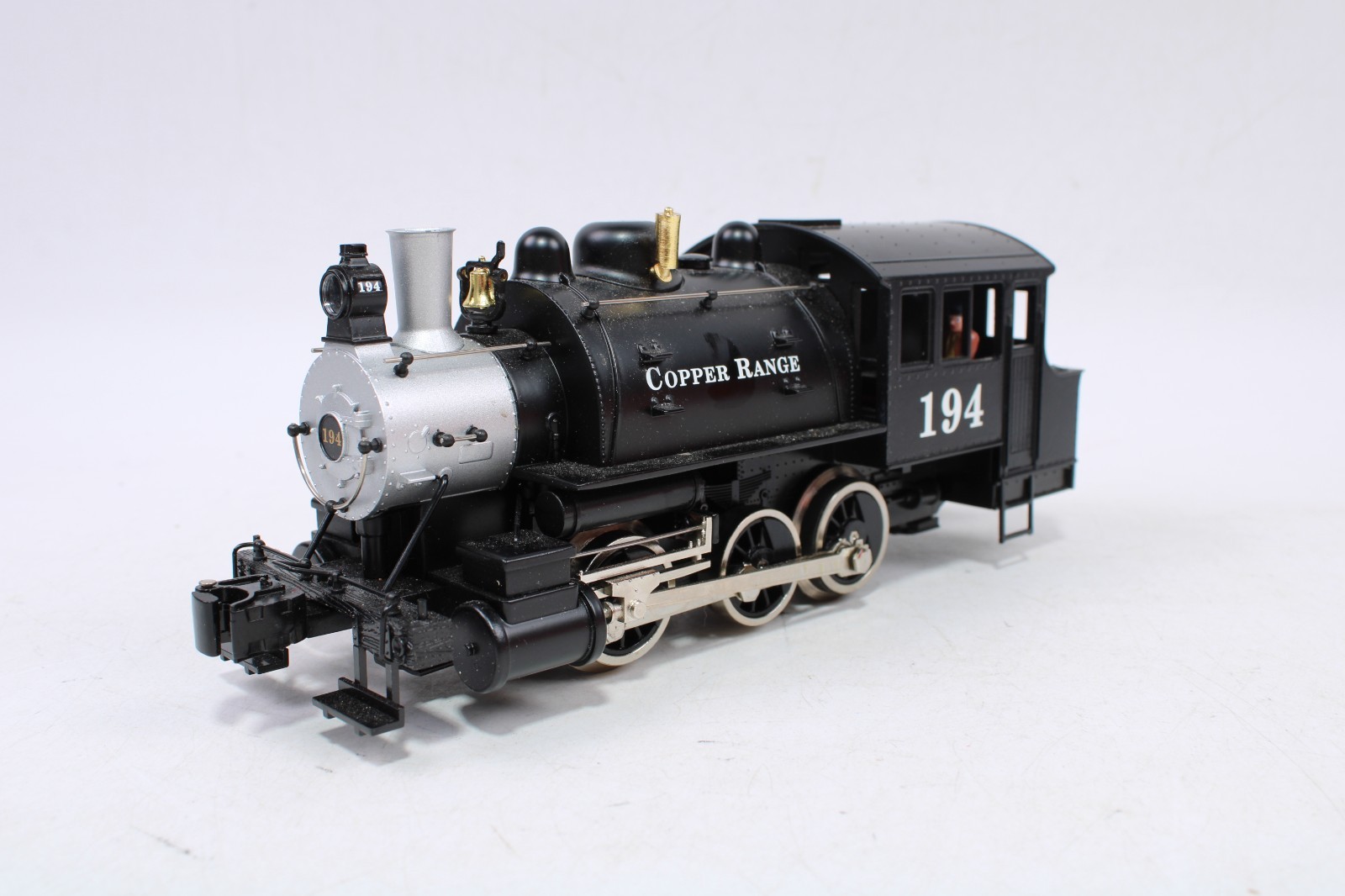 Lionel 6-28669 O Gauge 0-6-0 Steam Switcher Locomotive Copper Range #194