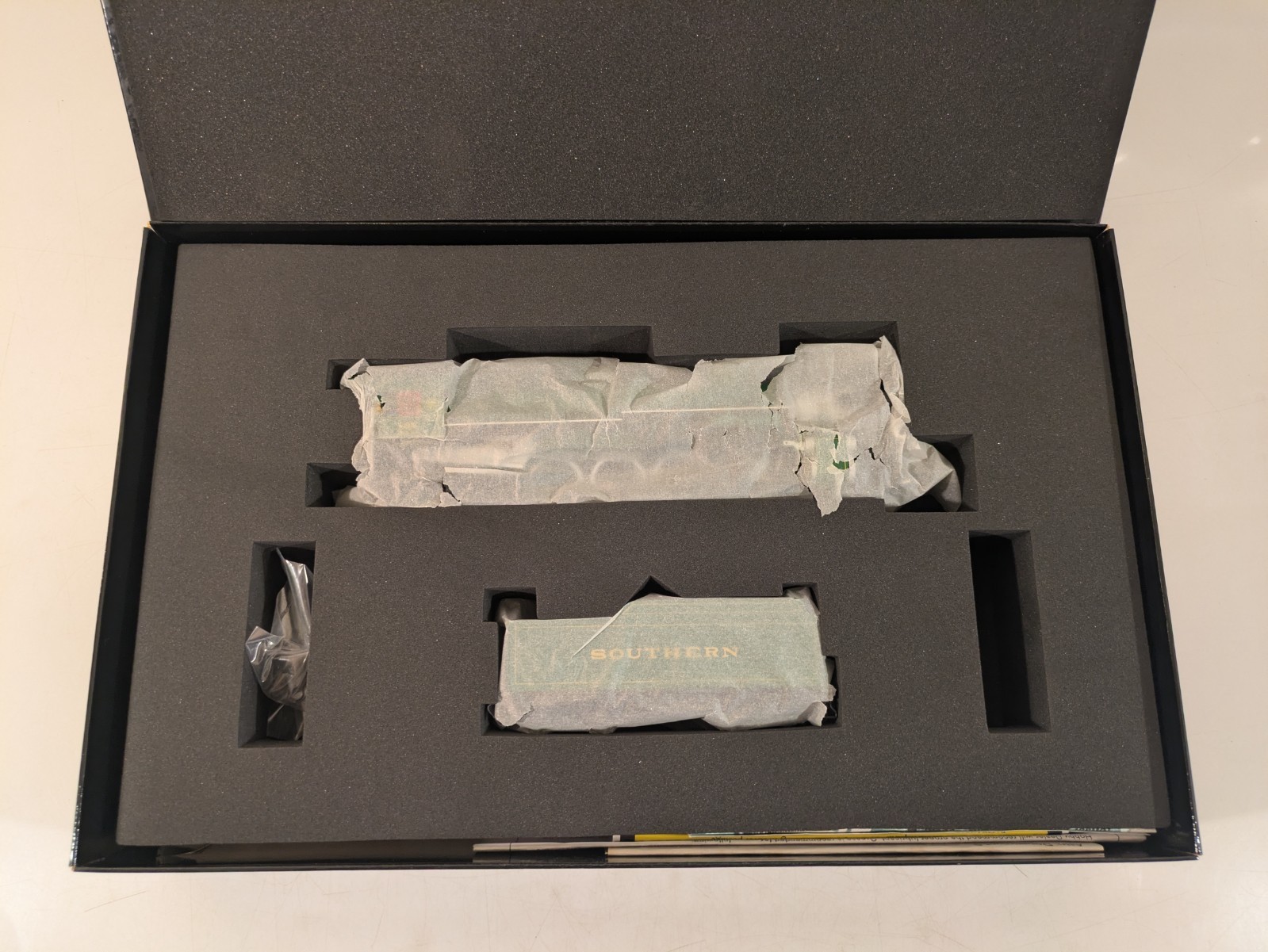 HO USRA 4-8-2 w/ Tender Light Mountain Southern DCC Ready NIB NOS #81602