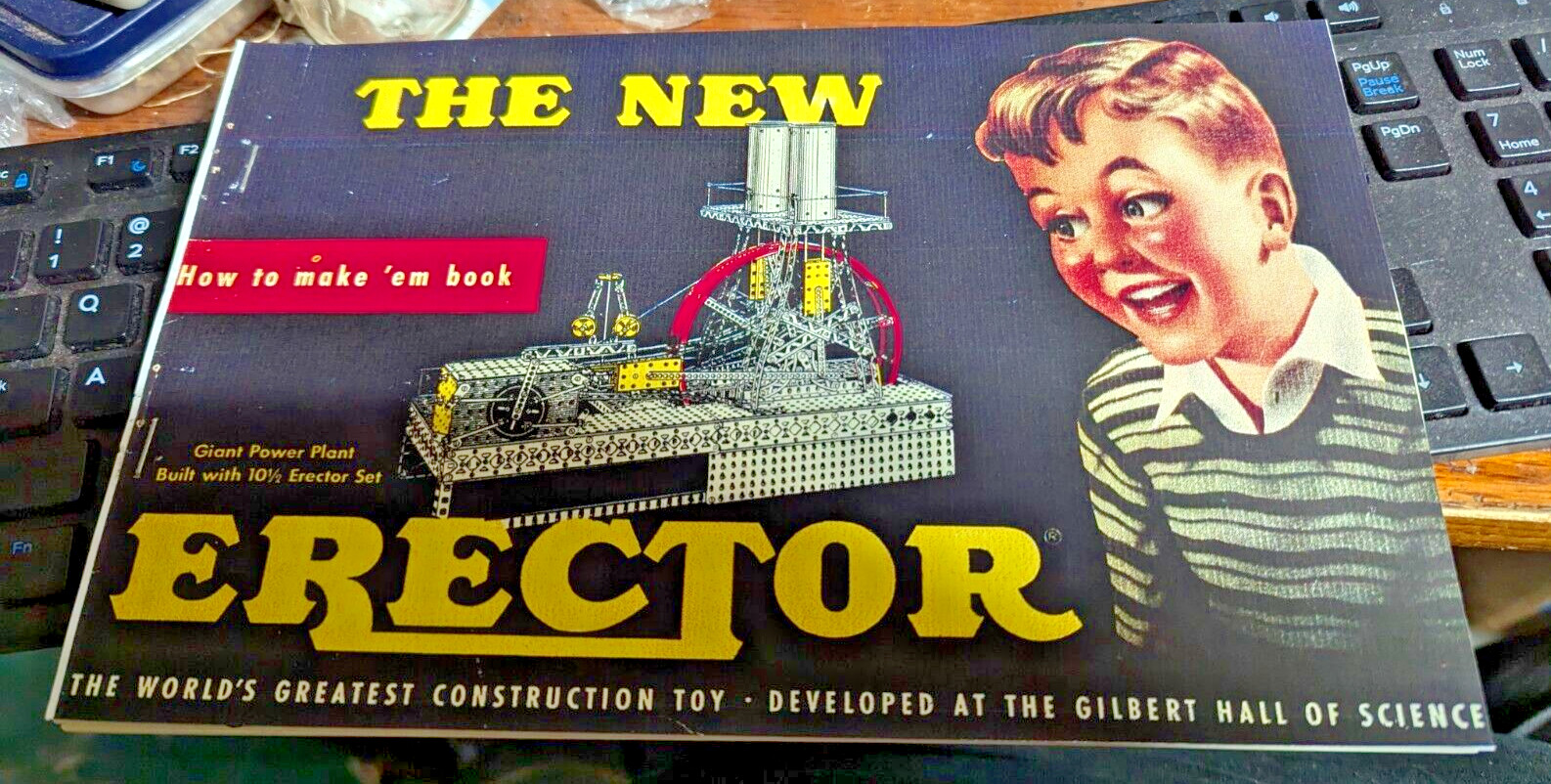 C1948 10 1/2 A.C. GILBERT ERECTOR SET DARK BLUE BOY MANUAL DESIRED BACK COVER D