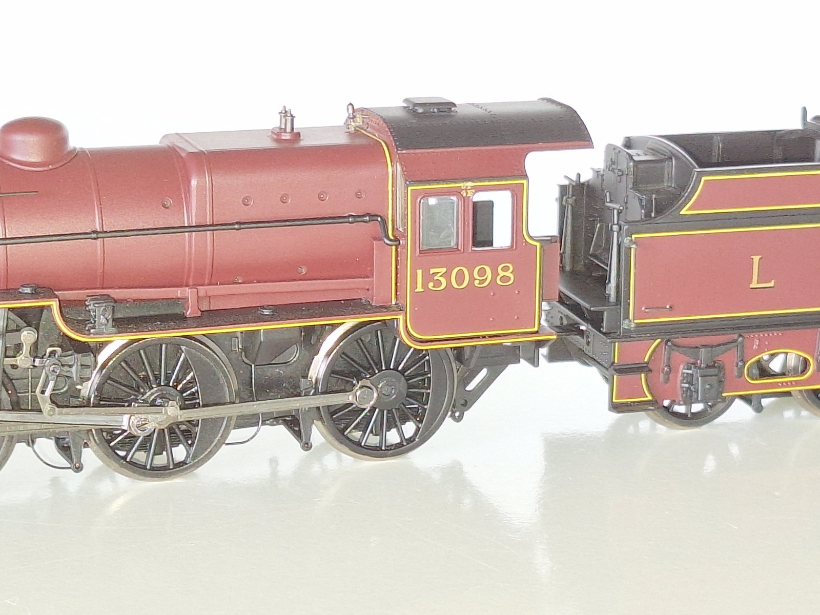Bachmann 32 175 LMS #13098. 2-6-0 Crab. As New. OO scale. 2 Rail DC analogue.Box