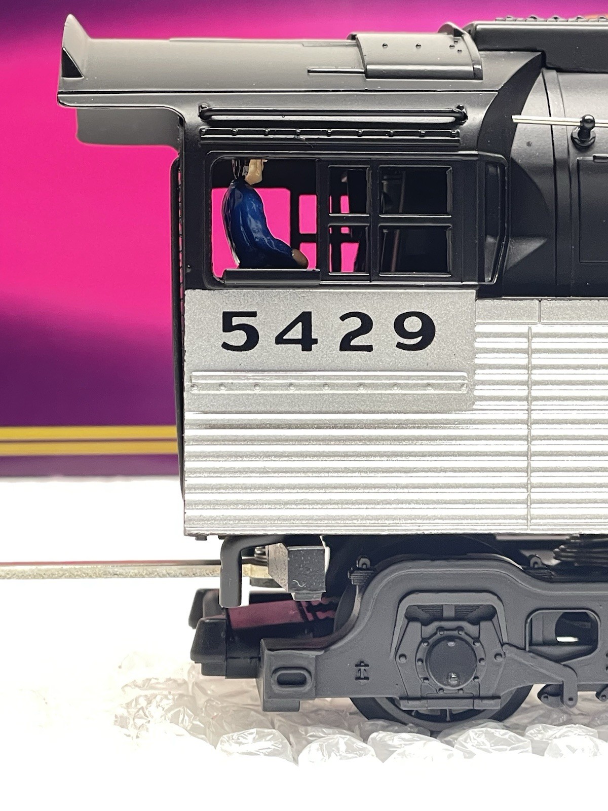 MTH NYC Empire State Express Die-Cast Steam Engine & Tender Locomotive #MT-3016L