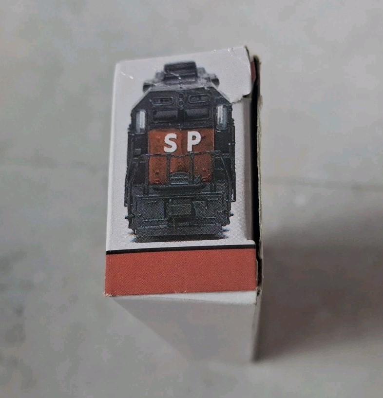 Southern Pacific Locomotive # 9725 Model Train High Speed N Scale Black
