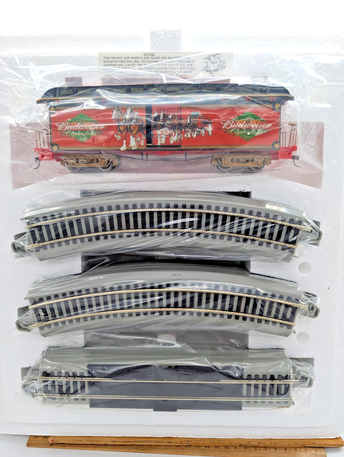 Hawthorne Village Budweiser Holiday Express Train Set On30 Engine Track COA NIB