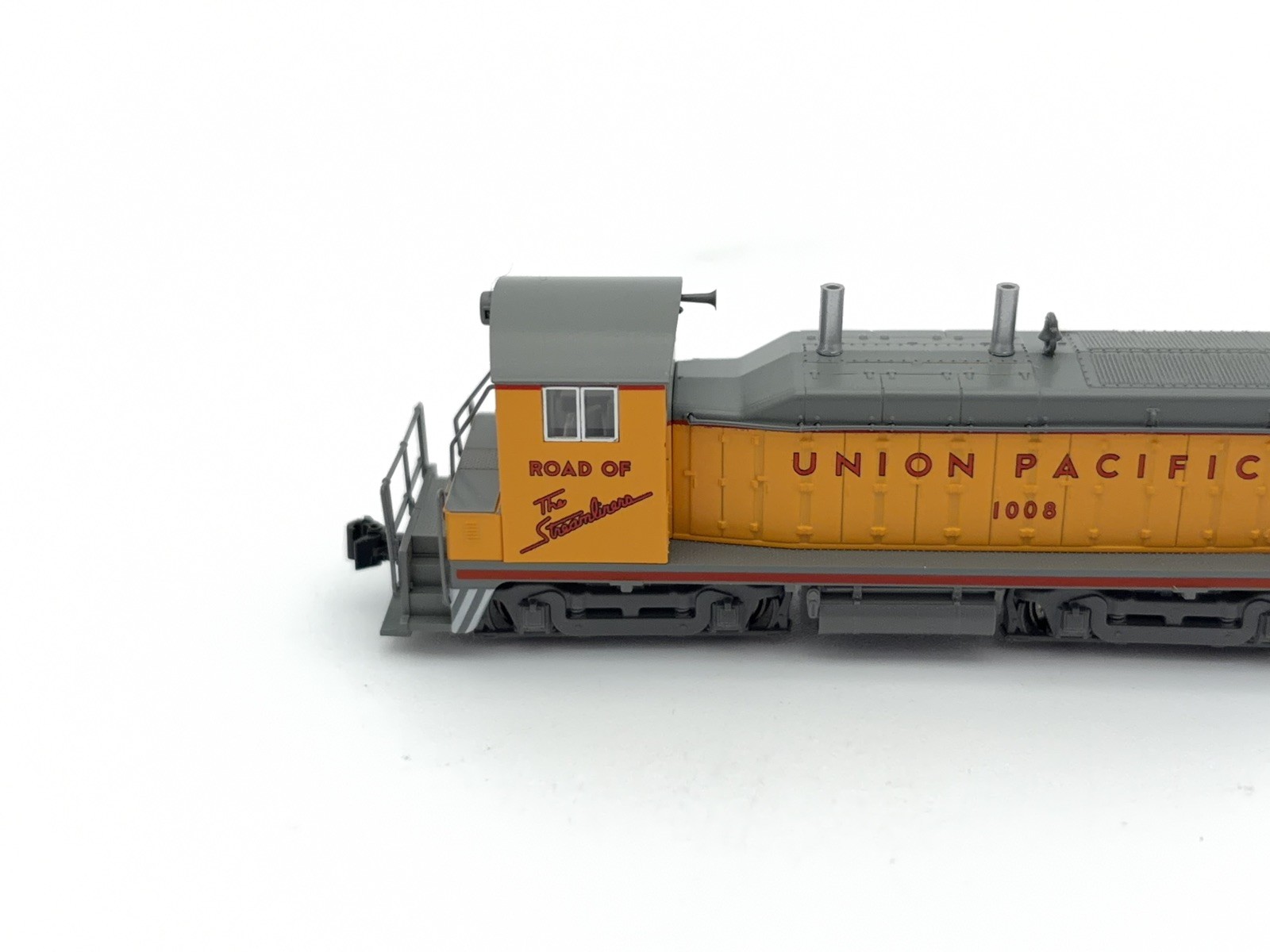 KATO – N – UP Union Pacific – EMD NW2 Switcher Diesel #1008 – Train 176-4359