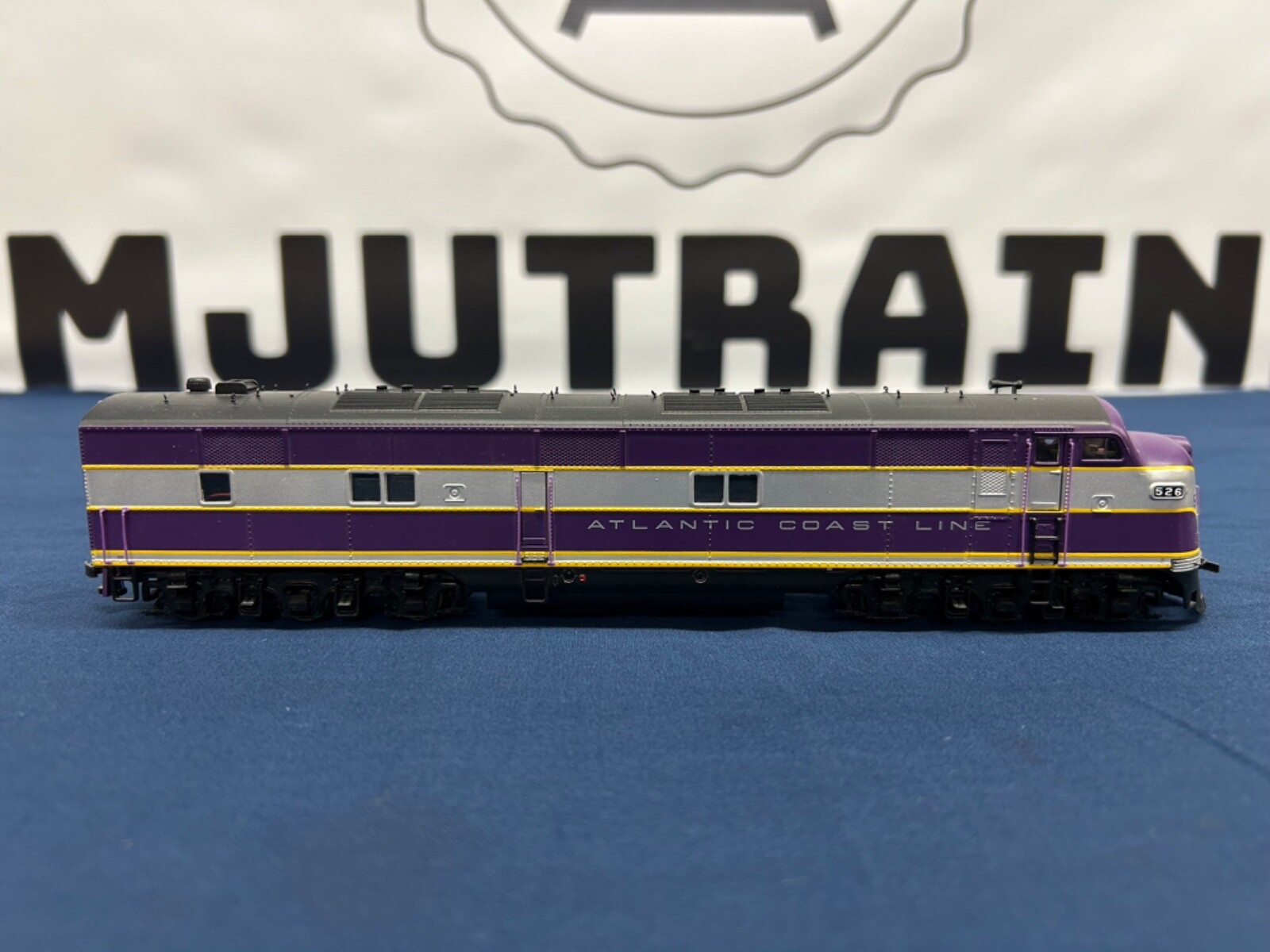 Life-Like Proto 2000 Atlantic Coast Line #526 E7A Diesel Engine 21052 DC NO BOX