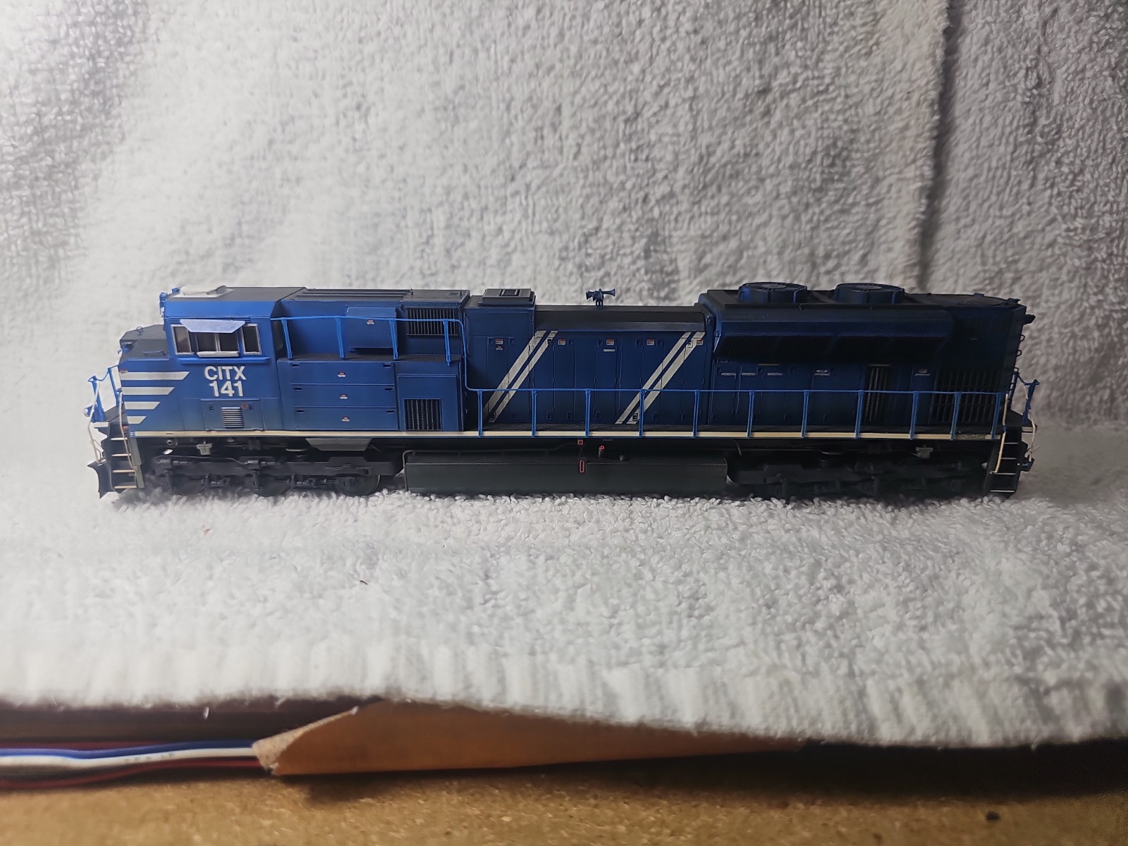 ATHEARN G68665 SD70M-2 CITX ROAD NUMBER 141 TSUNAMI SOUND WEATHERED