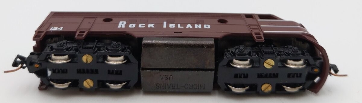Micro-Trains 98001240 Z Rock Island EMD F-7A Unit Powered Diesel Locomotive #124
