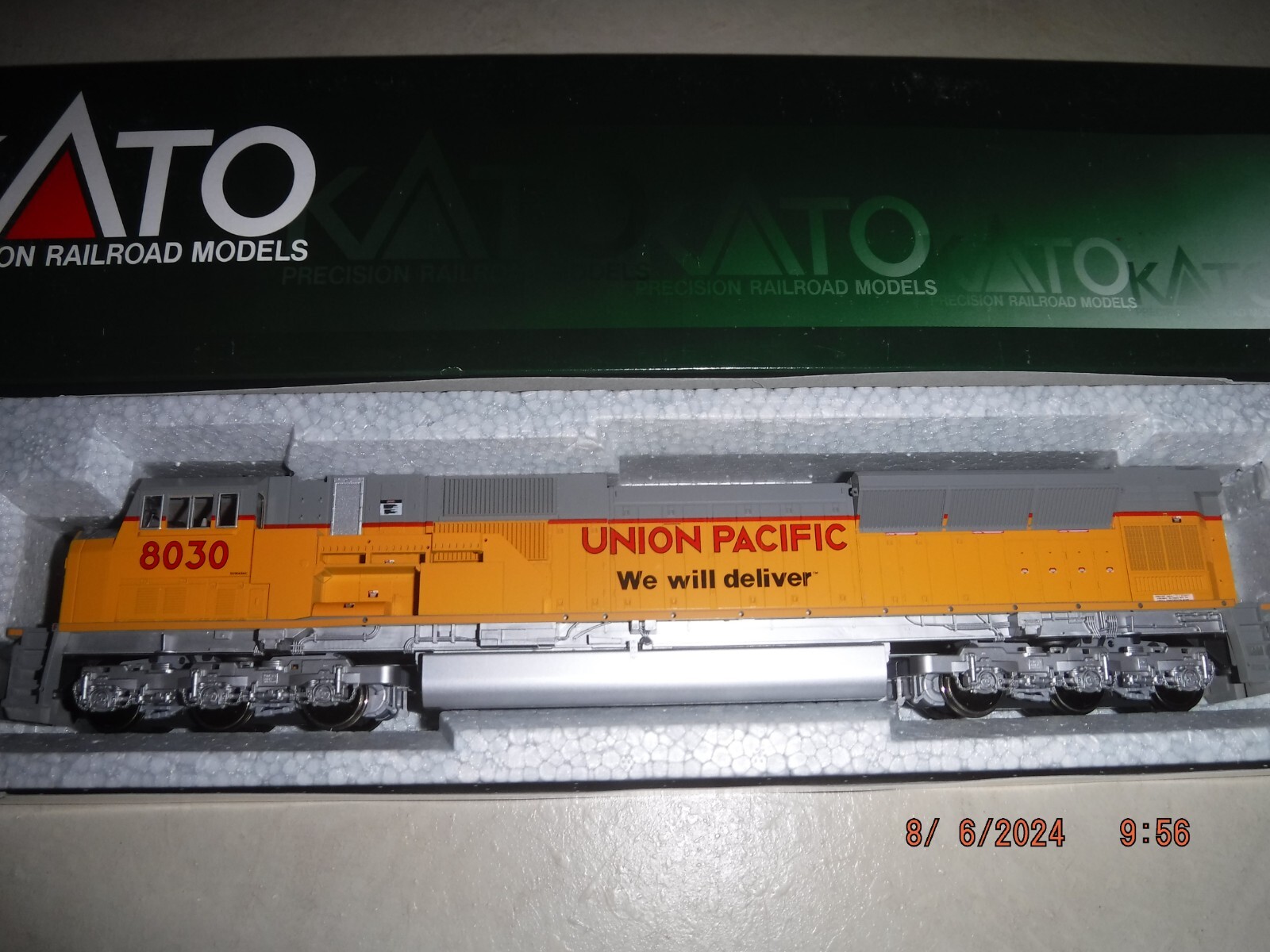 KATO HO EMD SD90/43MAC UNION PACIFIC (WE WILL DELIVER) DIESEL LOCOMOTIVE – NEW!