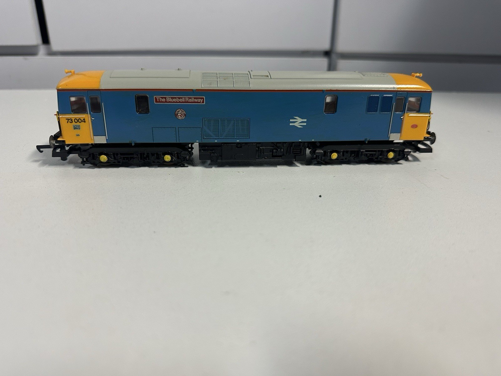 LIMA CLASS 73 004 BR BLUE YELLOW BLUEBELL RAILWAYS BOXED