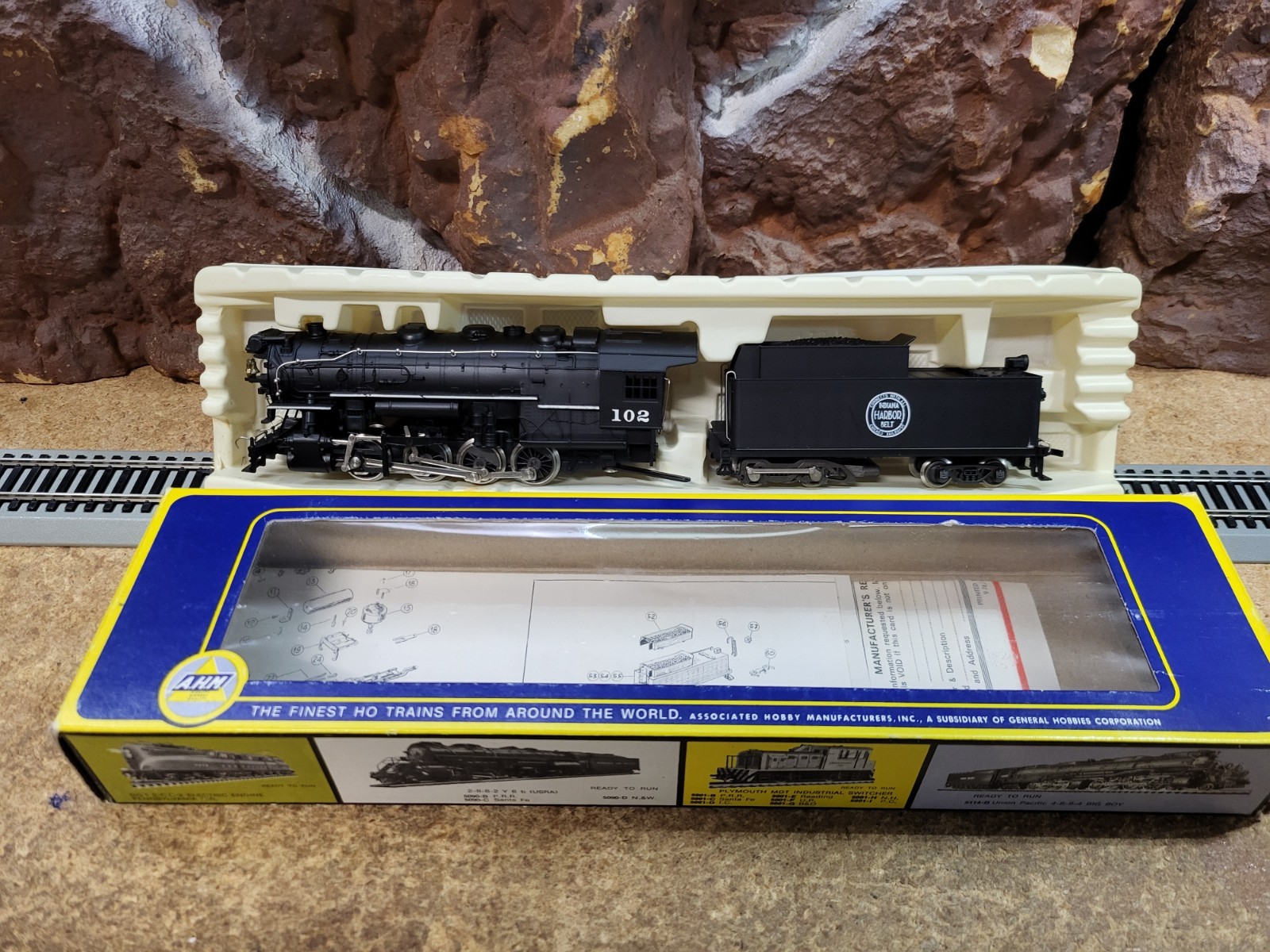 AHM 5083 HO Scale 0-8-0 Locomotive Indian Harbor Belt #102, $7/$3/$15 Ship