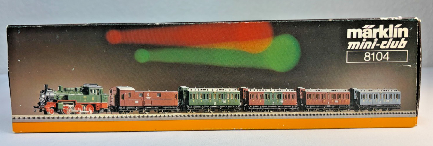 Z Scale Marklin Mini-Club 8104 Steam Passenger Train Set