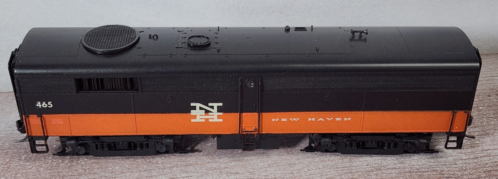 New Haven RR ALCO FB-2 Diesel Orange & Black 0465 Life Like HO Custom Paint