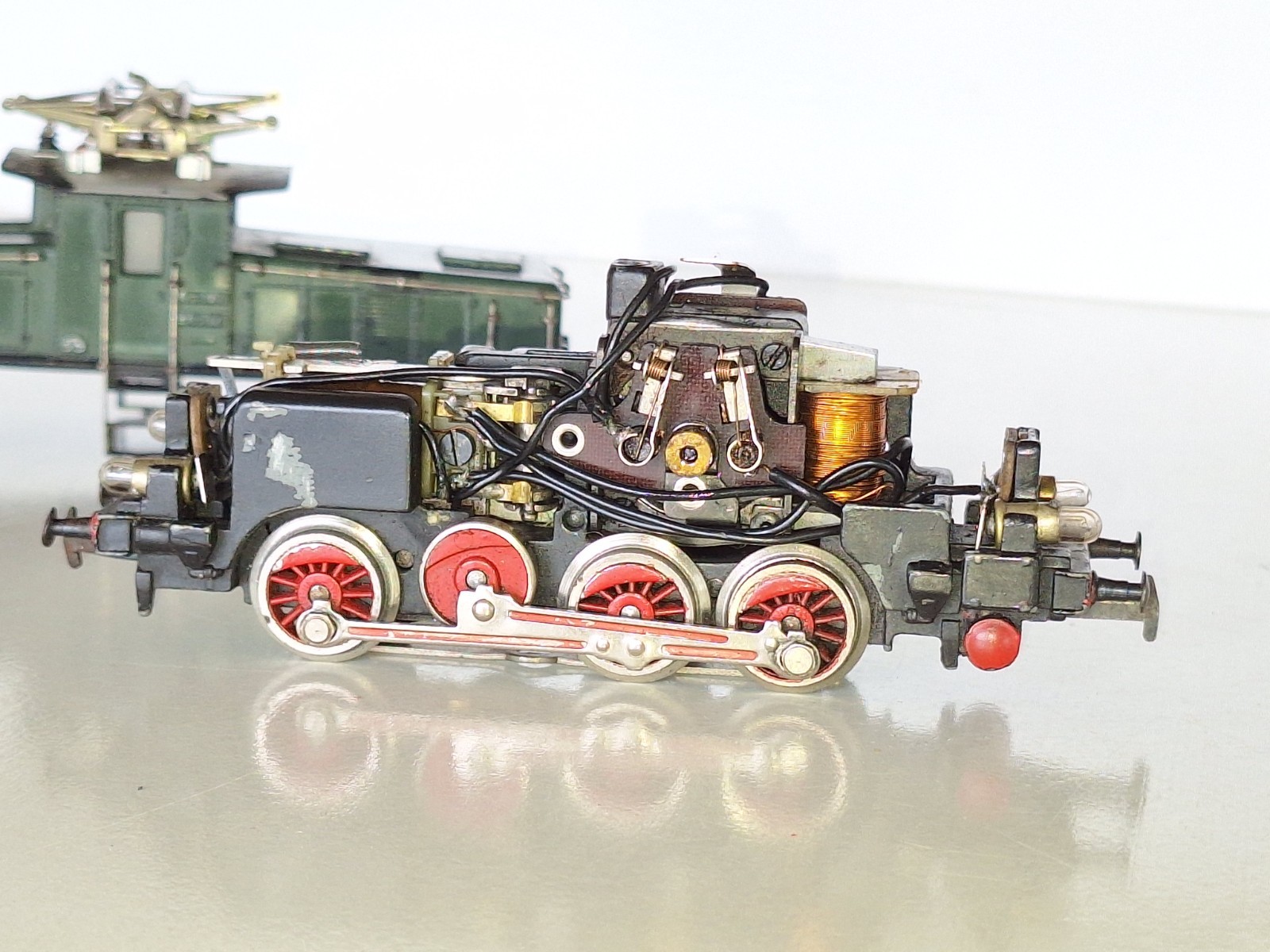 Marklin CE800, 3001. 0-6-0 Electric Loco.3 rail AC analogue. Good Cond.HO scale