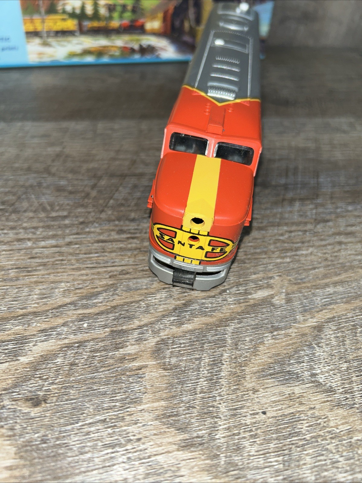 Athearn 3305 PA-1 Diesel Santa Fe – Dummy Train For Display Only