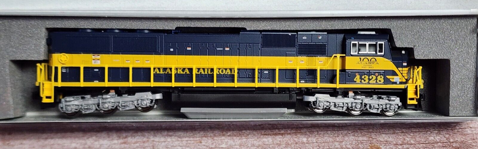 ALASKA RR SD70MAC 4328 100 Year Kato N Scale 176-6412-S ESU LokSound DCC Decoder