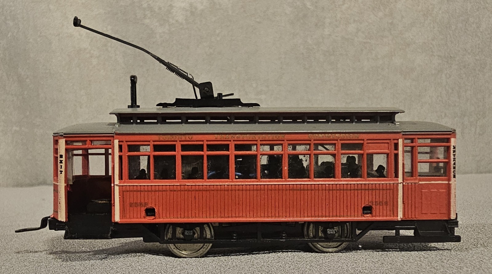 LIGHTED Mehano HO Scale Toronto Transportation Birney Trolley RSO Atest Z-75202