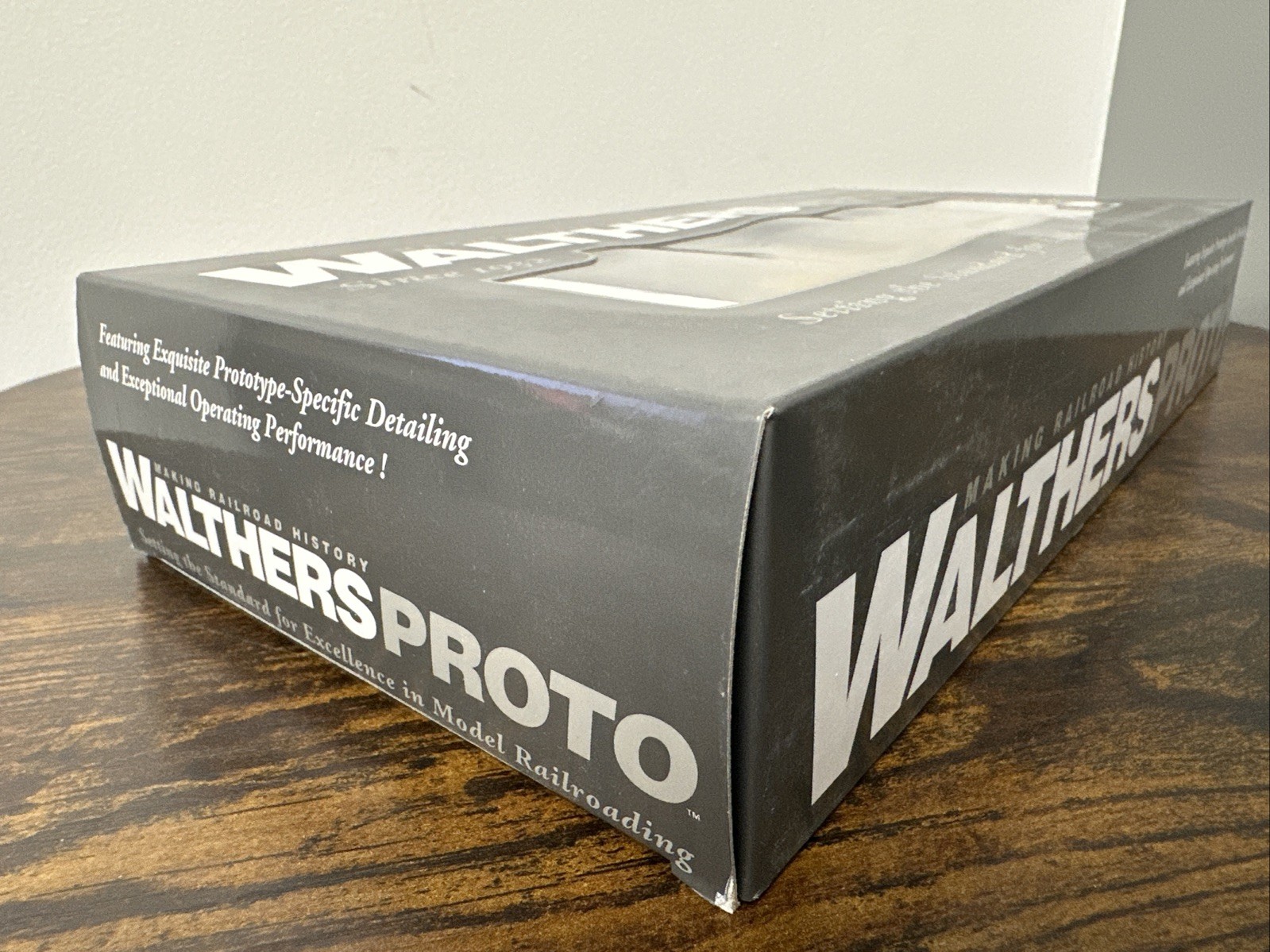 Walthers Proto HO #920-40919 F7B Locomotive Union Pacific #1472C w/DCC/Snd – CC