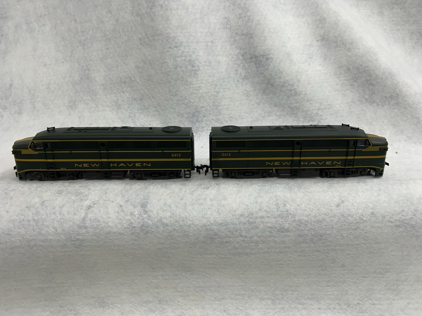 Rare E-R Models New Haven FA-1 Set Both Powered HO