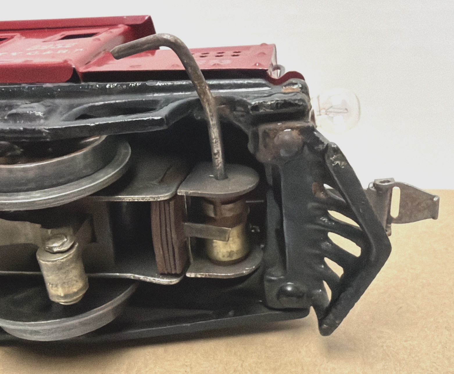 IVES PREWAR O-GAUGE 3252 LOCOMOTIVE – TESTED – WORKS EXL.