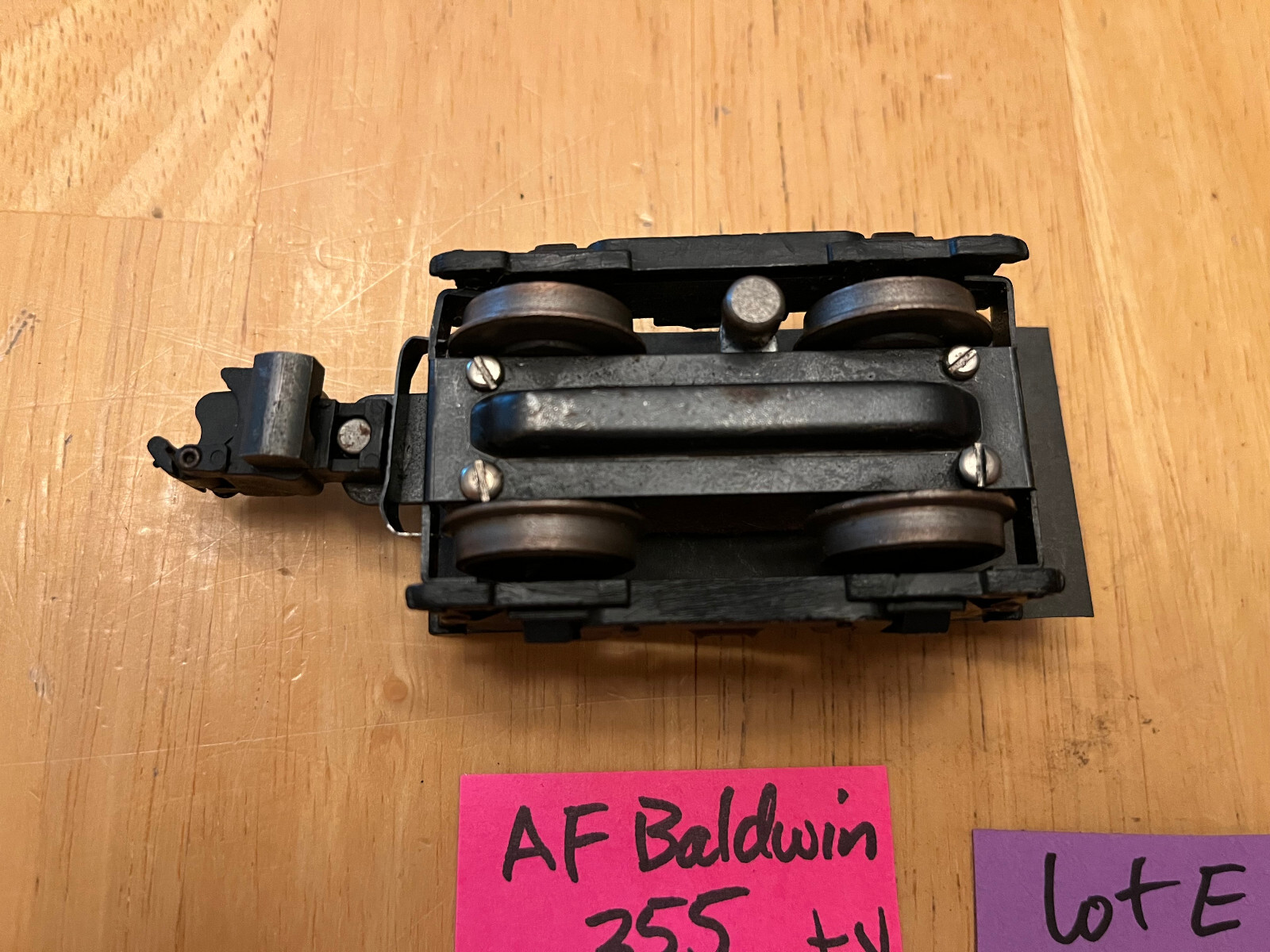 American Flyer Train 355 CNW Diesel Locomotive FRONT TRUCK ASSEMBLY PART LOT E