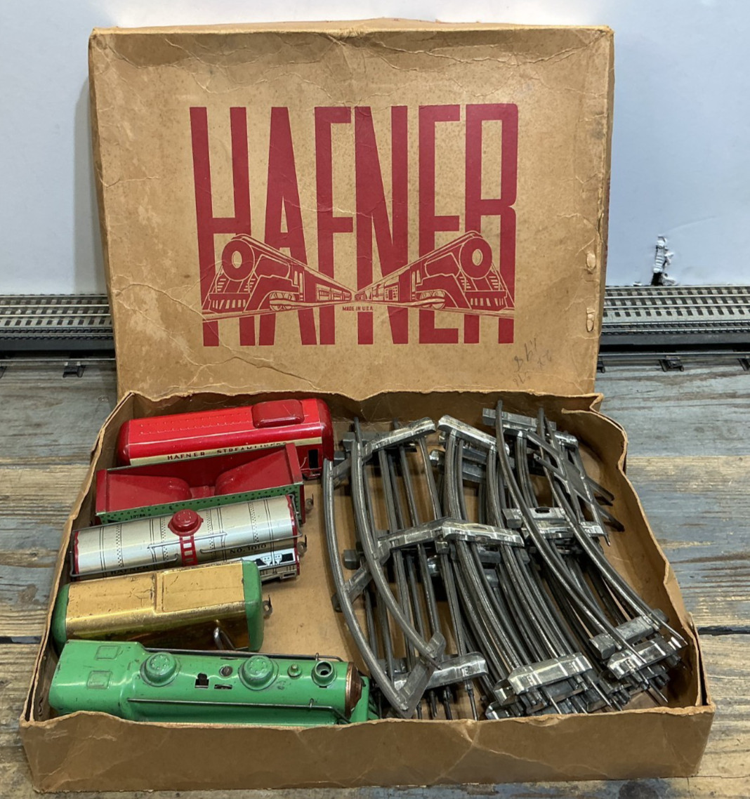 Hafner Trains Tin Wind Up Locomotive & Tender 3 Car Freight Set w/ Box