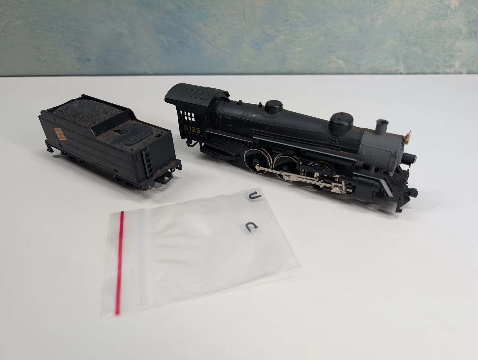 Mehano HO 4-6-2 Steam Locomotive Canadian National #5125 Runs Great! DC READ