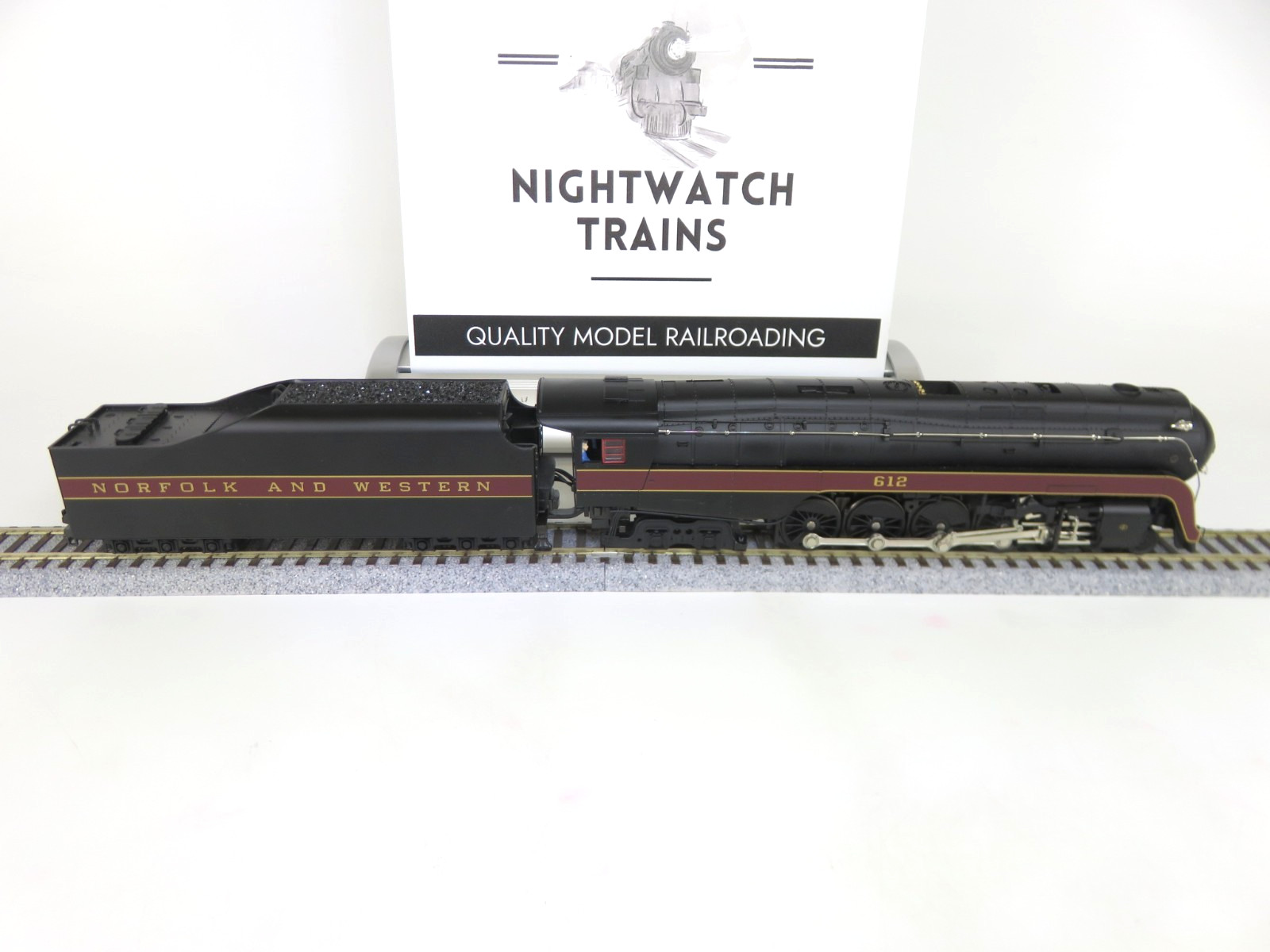 Broadway Limited 077 HO Norfolk Western 4-8-4 Class J Steam Locomotive DCC/Sound