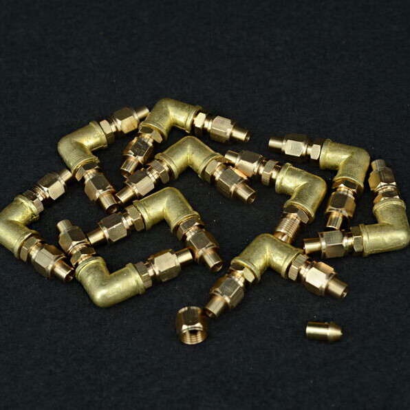 1/4″ x 40 TPI Steam Model Elbow 28.5mm – Set of 2 (DY-3)