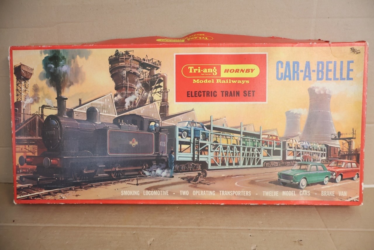 TRIANG HORNBY RS62 CAR-A-BELL SET with BR 0-6-0 CLASS 3F LOCOMOTIVE 47606 2op