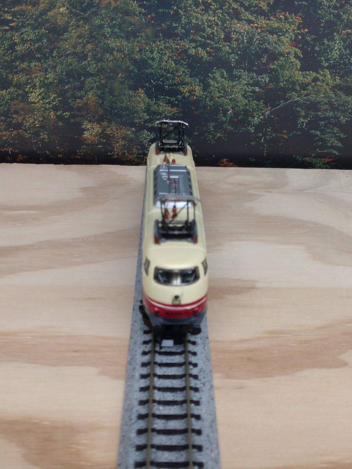 Arnold Rapido European N scale 6 axle Electric Loco – Item #0236 NEW