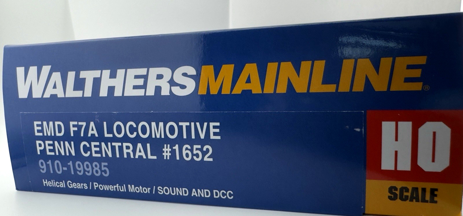 Walthers 910-19985 HO Penn Central EMD F7A Locomotive Road #1652 *DCC & Sound*