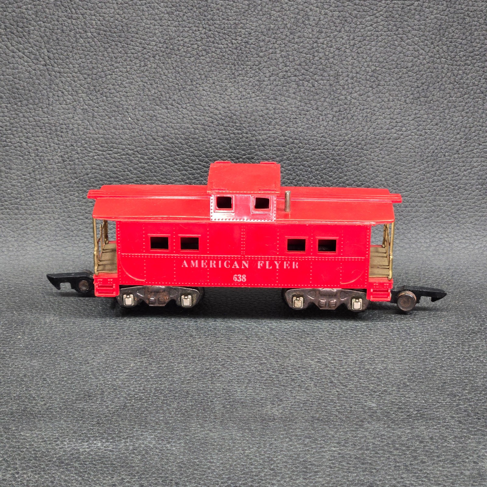 American Flyer The Royal Blue No. 350 Locomotive w/ Tender, 4 Cars