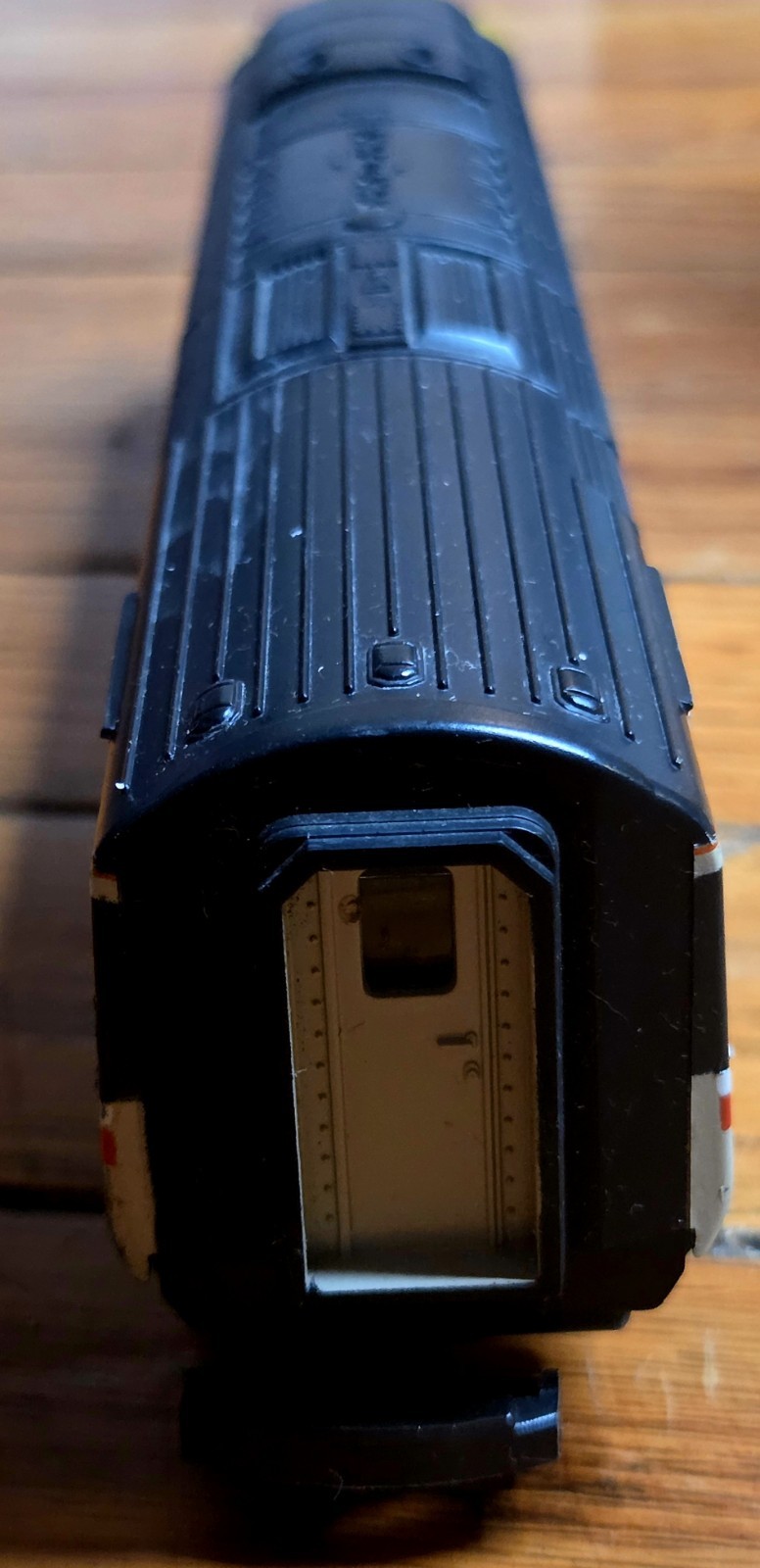 HORNBY BR INTERCITY 125 EXECUTIVE CLASS 43 HST DIESEL LOCOMOTIVE TRAIN 43126